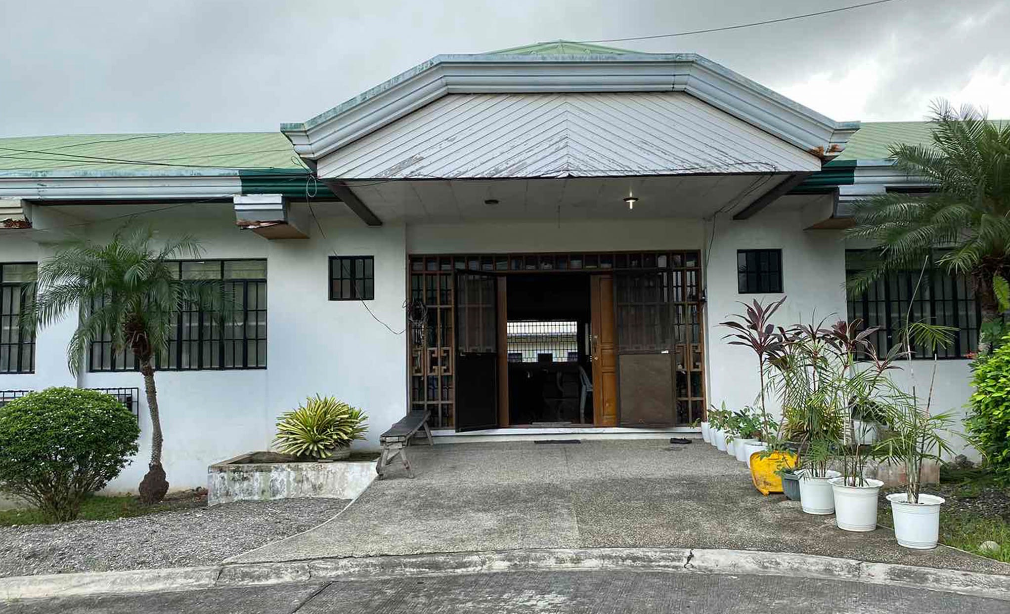 Bahay Tuklasan Dormitory