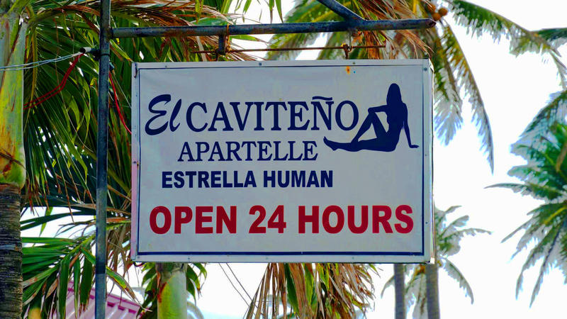 El Caviteño Apartelle